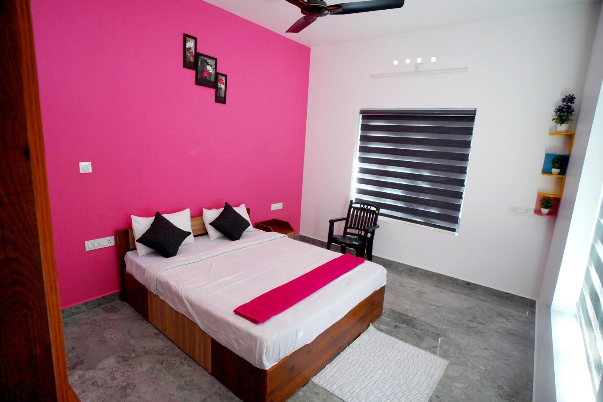Vaishnavam Double Bedroom Villa Thekkady Exterior foto